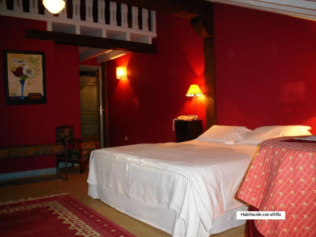 Casa De Guela Hotell Santillana del Mar Rum bild